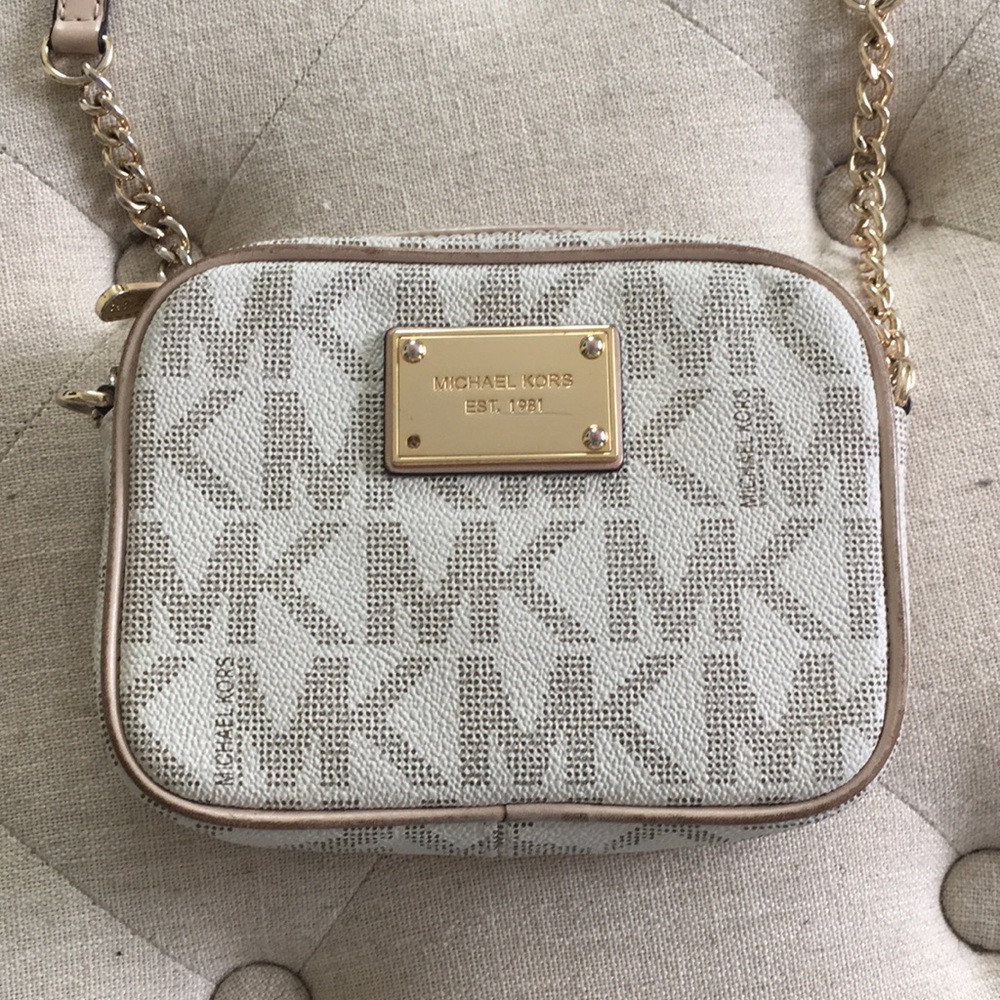 Michael Kors crossbody
